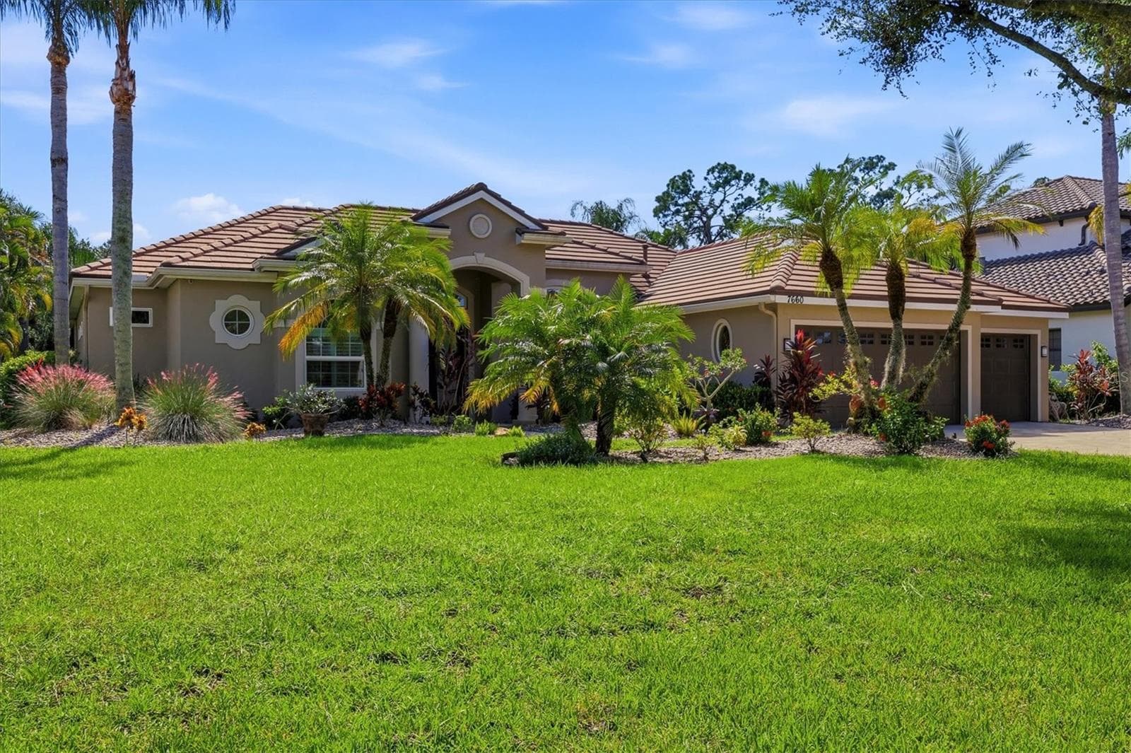 Single Family Residence at 7660 HARRINGTON LN, BRADENTON, photo 5 of 66
