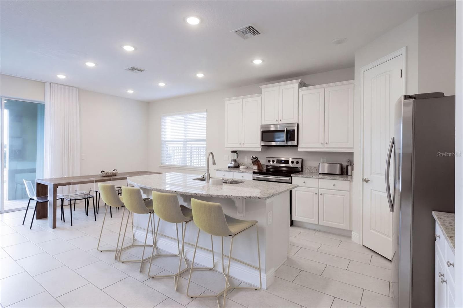 Single Family Residence at 7779 WESTLAND DR, KISSIMMEE, photo 9 of 33