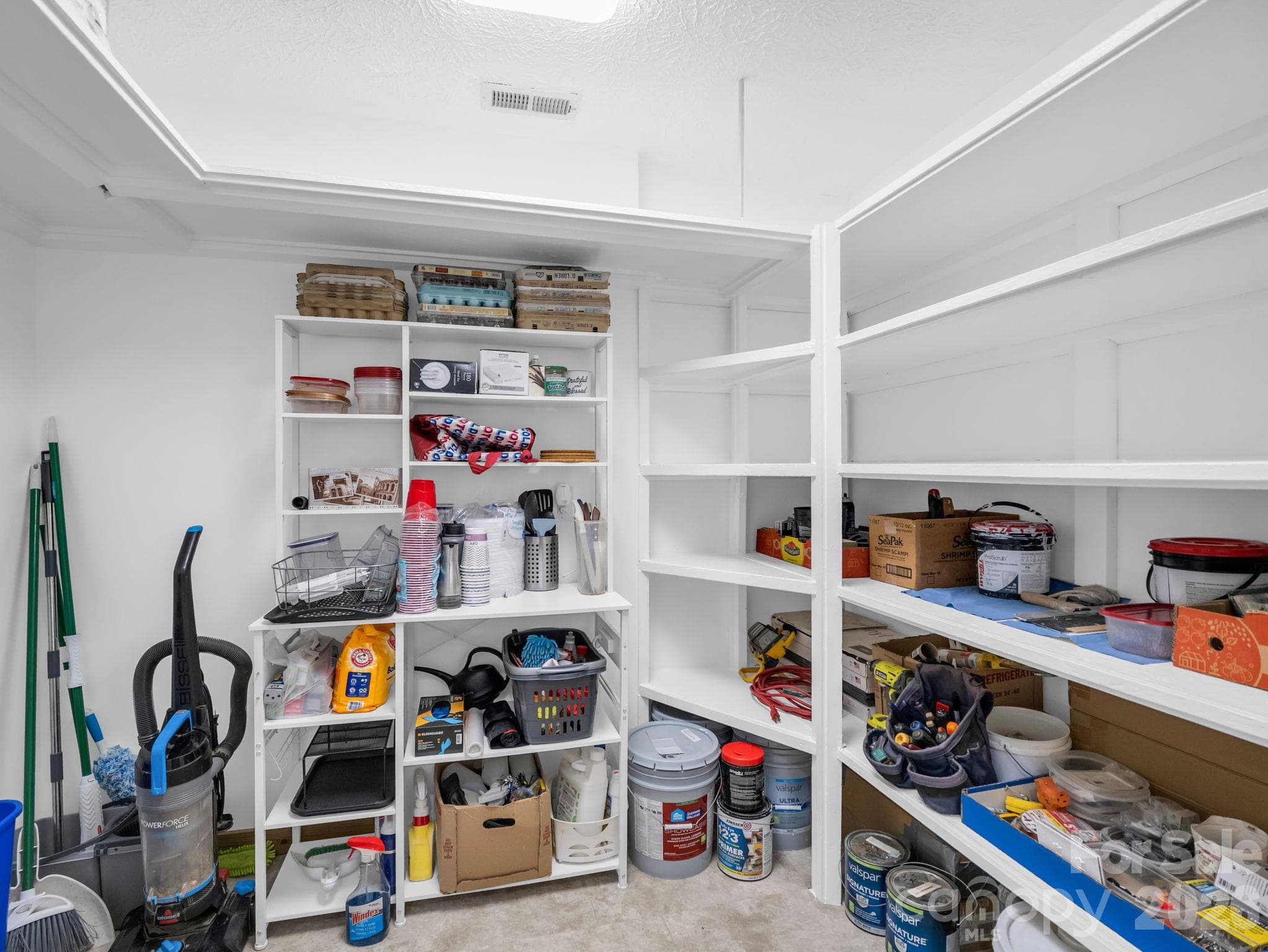 Walk-in Pantry - 164 Hamilton Street, Spindale