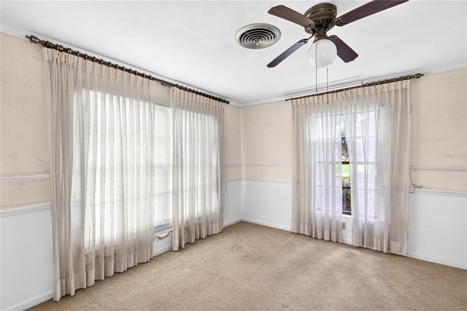 Single Family Residence at 2000 FAIRWAY DR, EUSTIS, photo 15 of 40