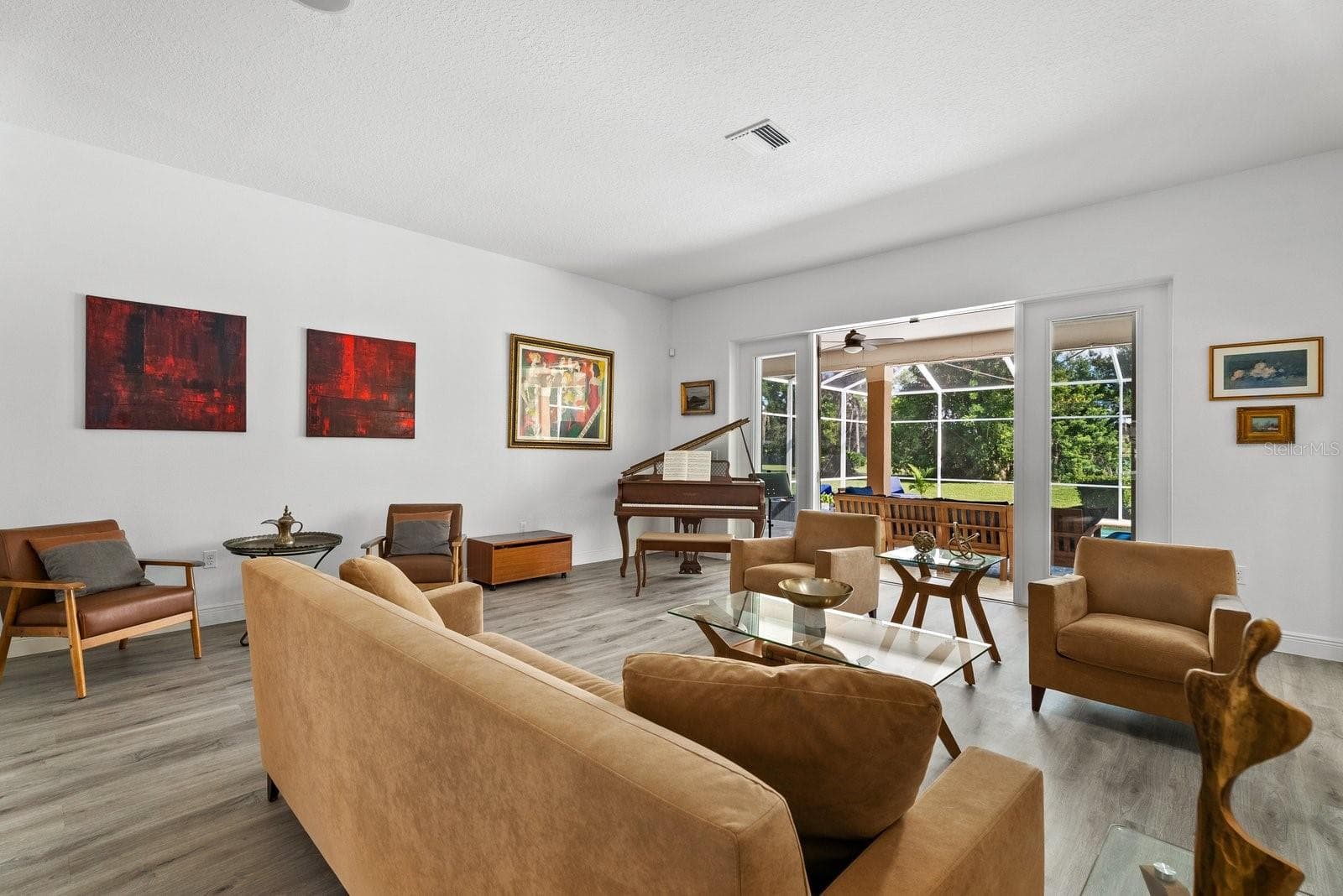Single Family Residence at 7303 WEEPING WILLOW DR, SARASOTA, photo 14 of 54