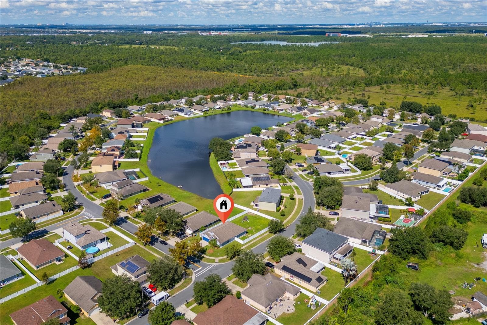 Single Family Residence at 4106 LONGWORTH LOOP, KISSIMMEE, photo 7 of 35