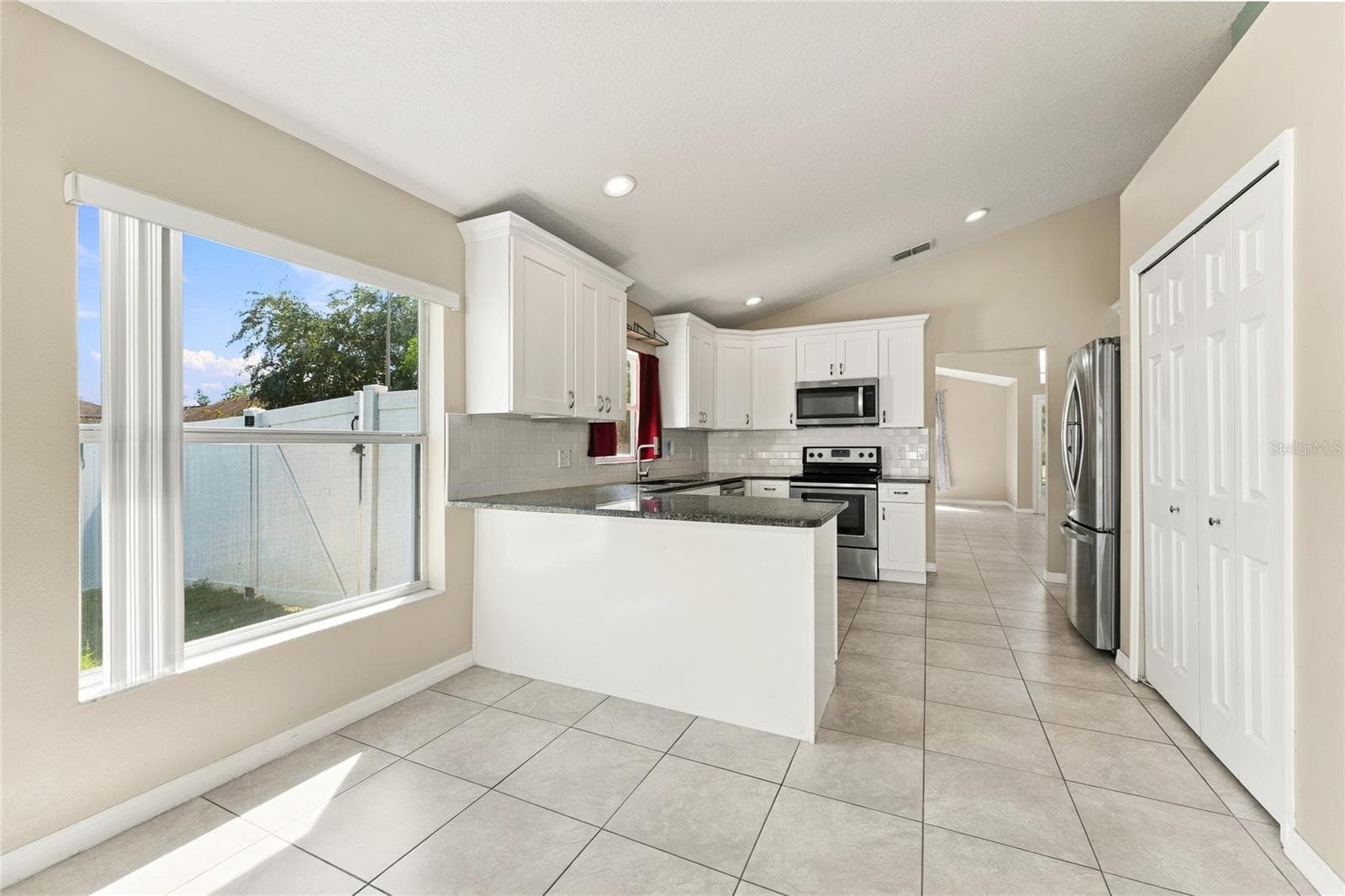 Single Family Residence at 4106 LONGWORTH LOOP, KISSIMMEE, photo 11 of 35