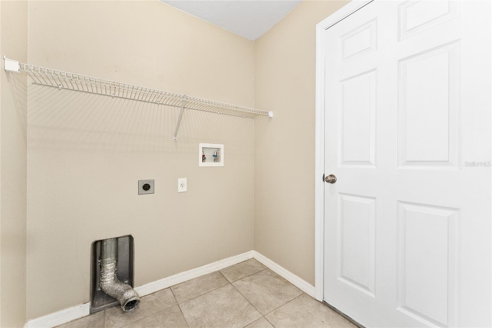 Single Family Residence at 4106 LONGWORTH LOOP, KISSIMMEE, photo 27 of 35