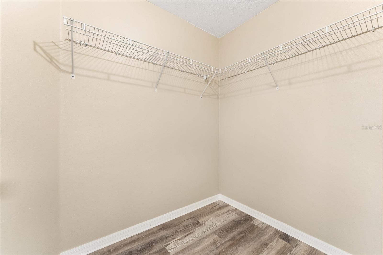 Single Family Residence at 4106 LONGWORTH LOOP, KISSIMMEE, photo 28 of 35