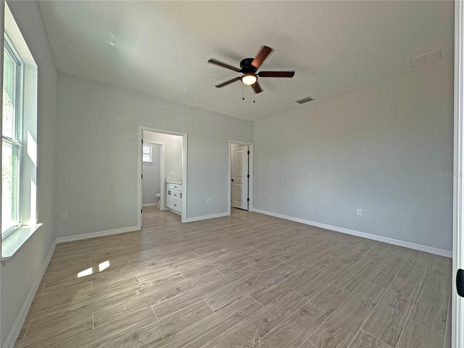 Single Family Residence at 13565 JERONIMO LN, PORT CHARLOTTE, photo 9 of 13