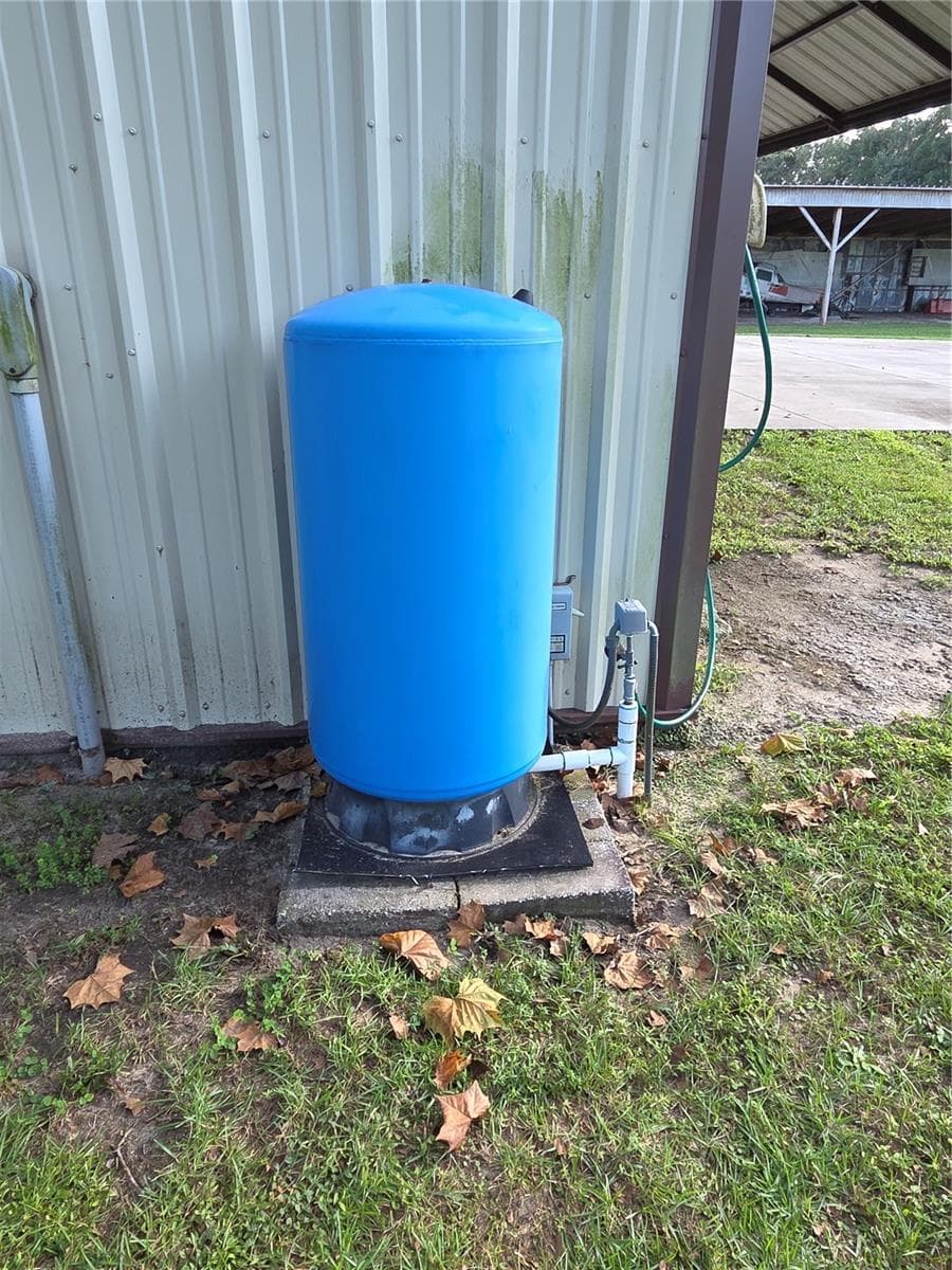 Expansion Tank Water Expansion Tank - 950 W HIGHWAY 316, CITRA