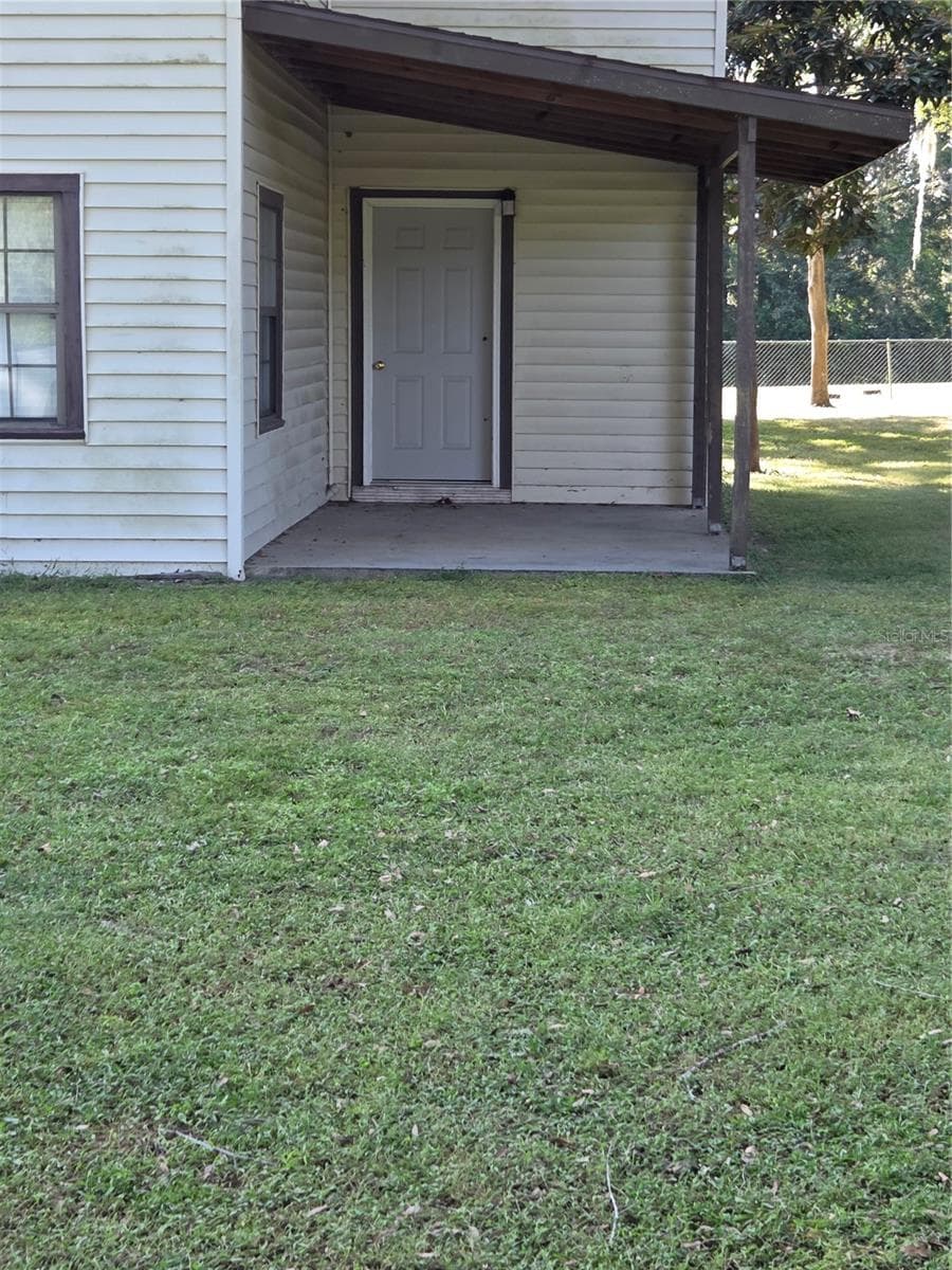 Front Door - 950 W HIGHWAY 316, CITRA