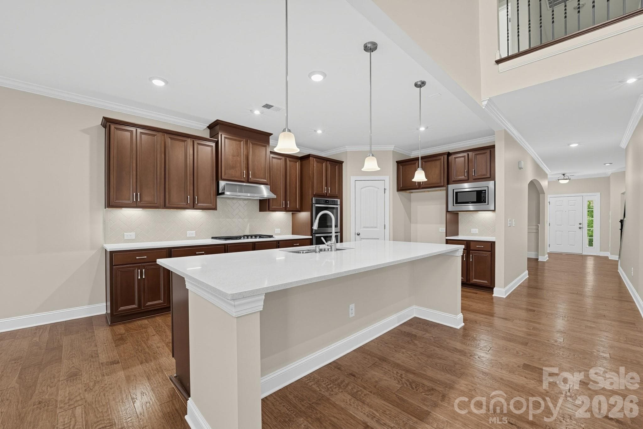 Single Family Residence at 15319 Venezia Lane, Huntersville, photo 4 of 38