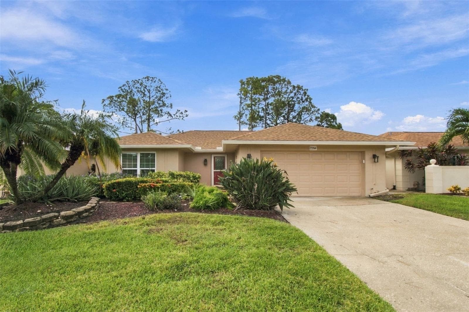 Welcome to your new home. - 2254 HERON CIR, CLEARWATER