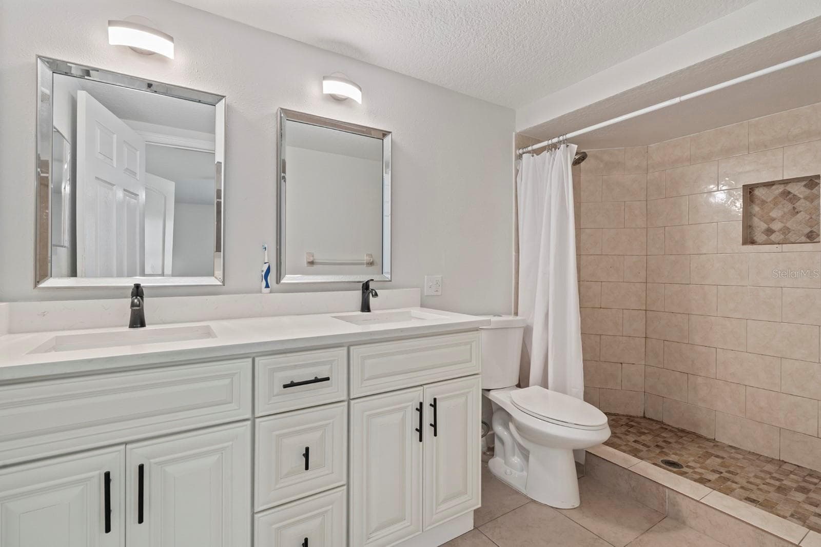 Single Family Residence at 2509 APPY LN, APOPKA, photo 23 of 48