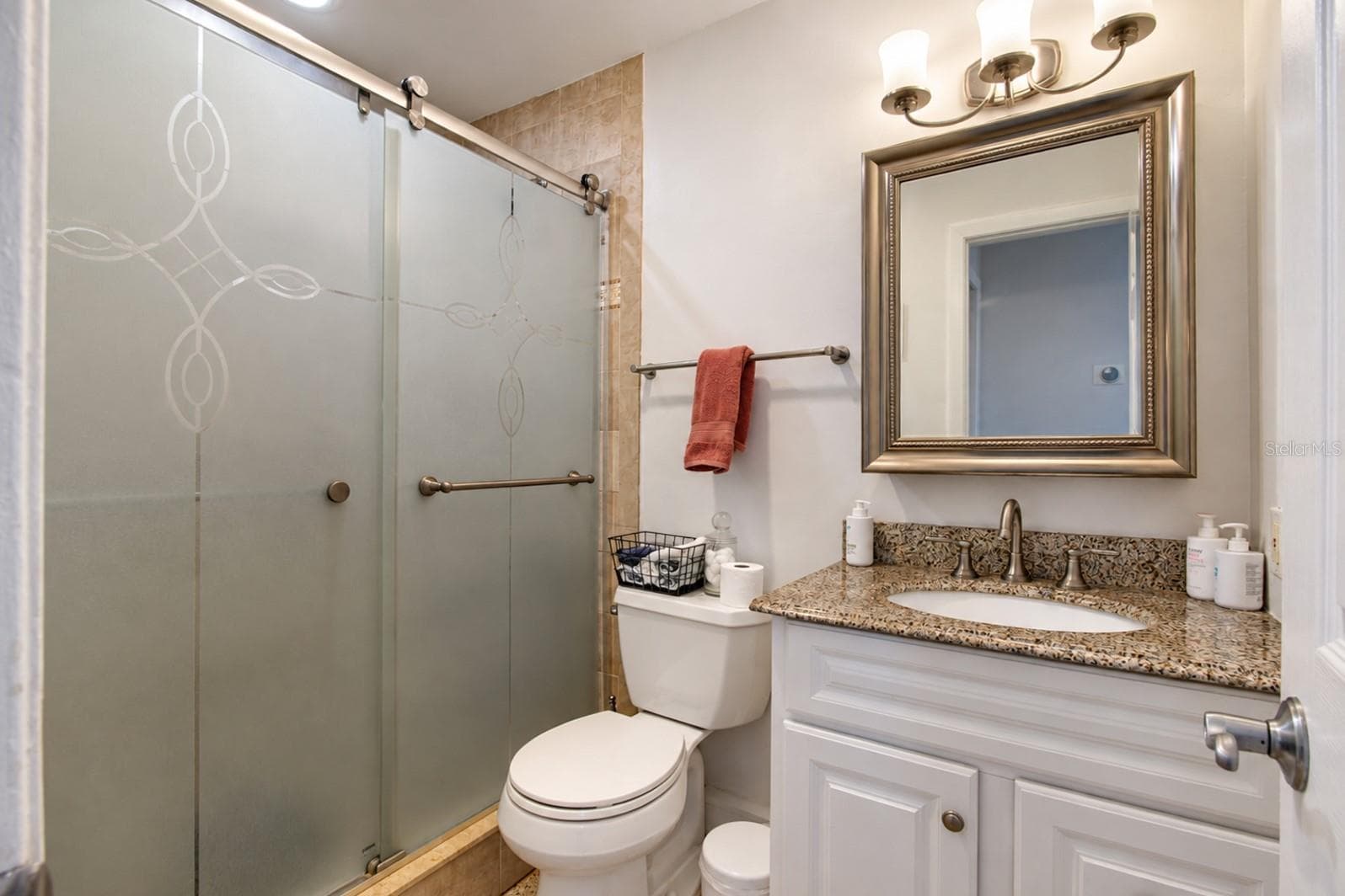 Condominium at 492 B ST, CASSELBERRY, photo 13 of 27