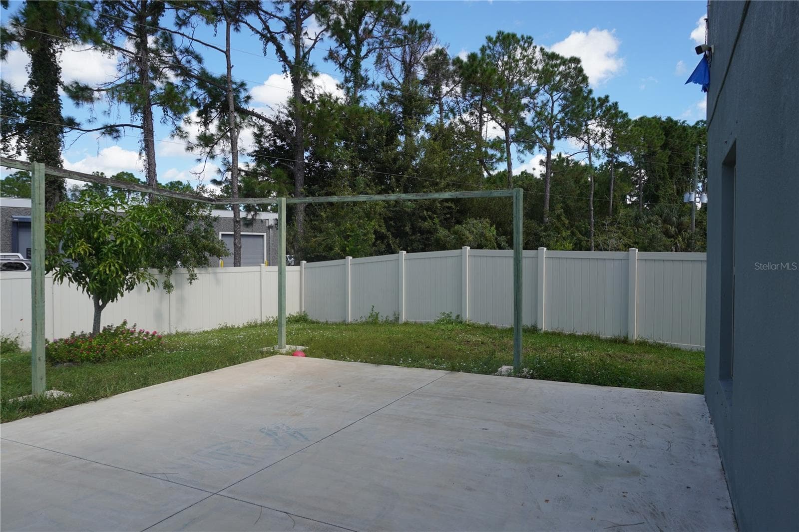 Single Family Residence at 10213 BOGGY MOSS DR, RIVERVIEW, photo 5 of 35