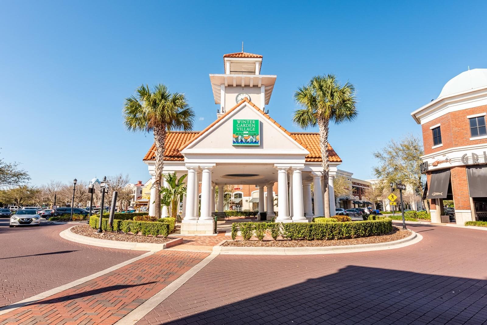 Explore the shops and restaurants in the charming Winter Garden Village. - 1444 KENNY CT, WINTER GARDEN