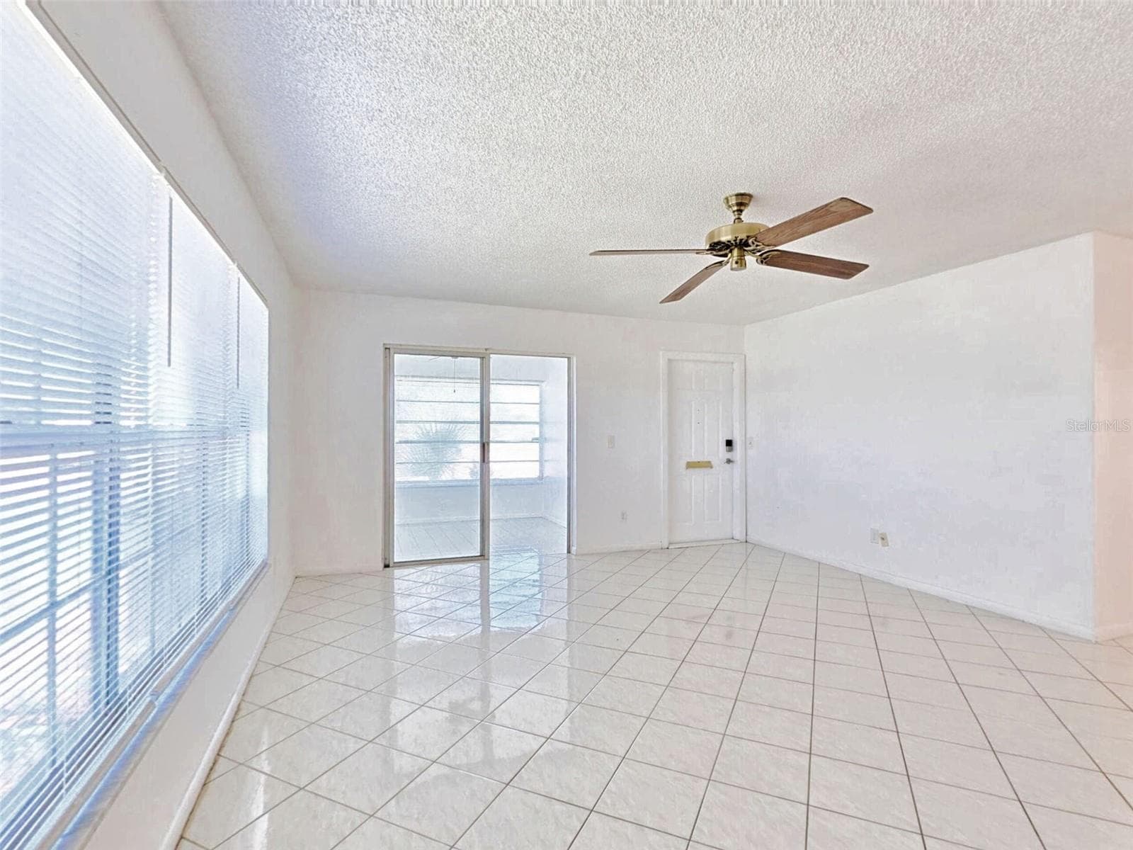 Condominium at 1485 HIGH POINT BLVD #141D, ORLANDO, photo 6 of 50