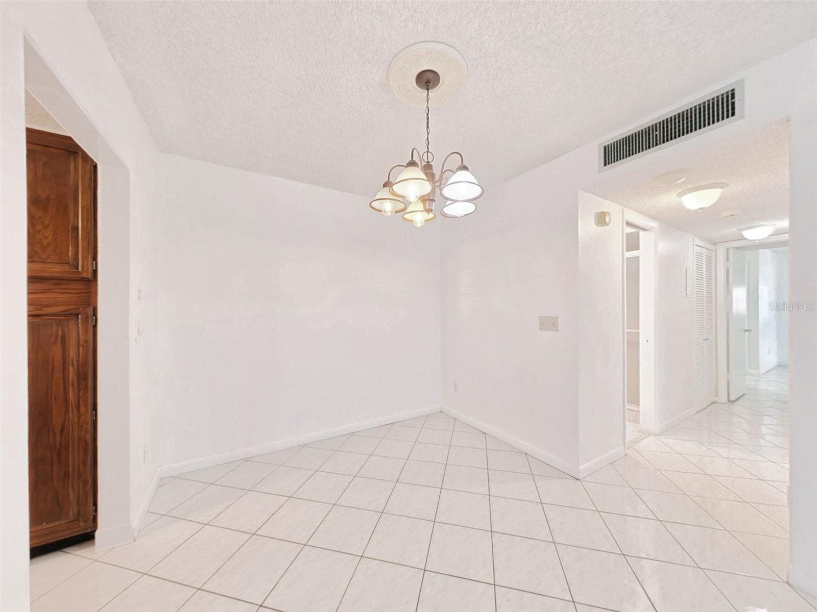 Condominium at 1485 HIGH POINT BLVD #141D, ORLANDO, photo 15 of 50