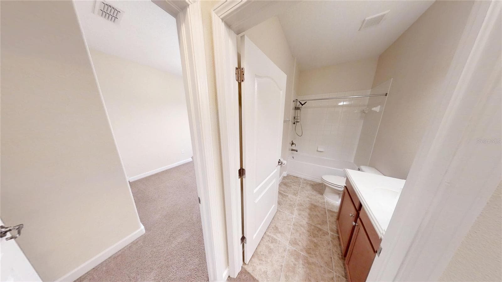 Single Family Residence at 15725 SIGNATURE DR, WINTER GARDEN, photo 17 of 63