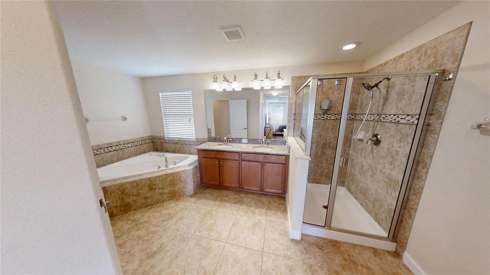 Single Family Residence at 15725 SIGNATURE DR, WINTER GARDEN, photo 45 of 63