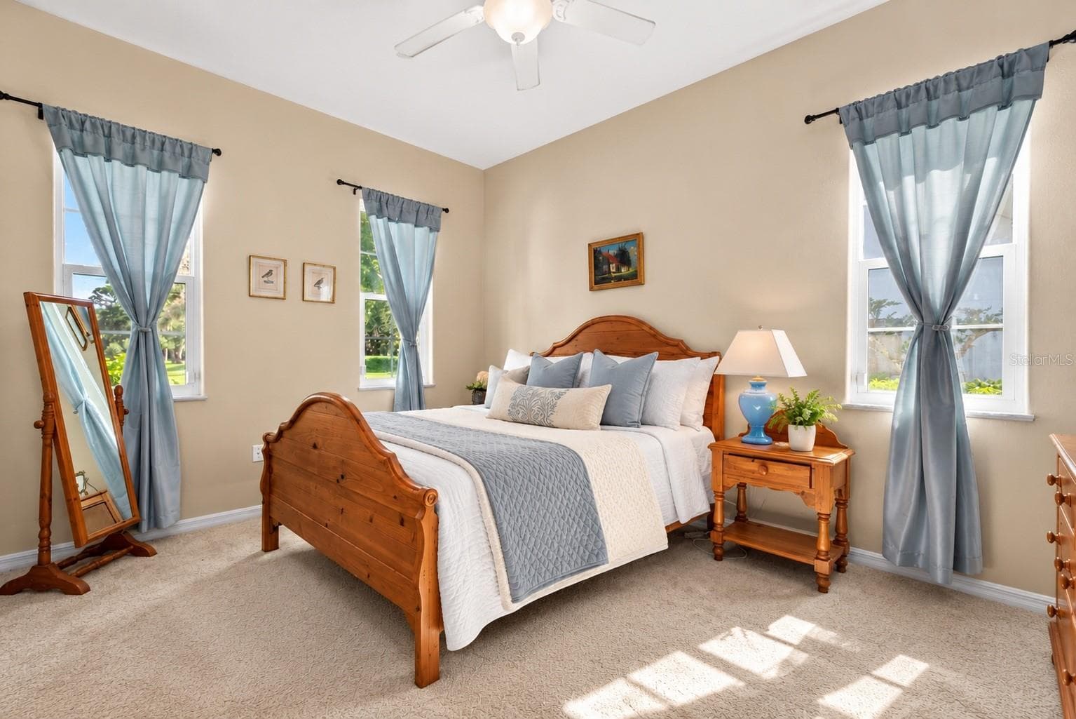Single Family Residence at 7303 WEEPING WILLOW DR, SARASOTA, photo 32 of 54