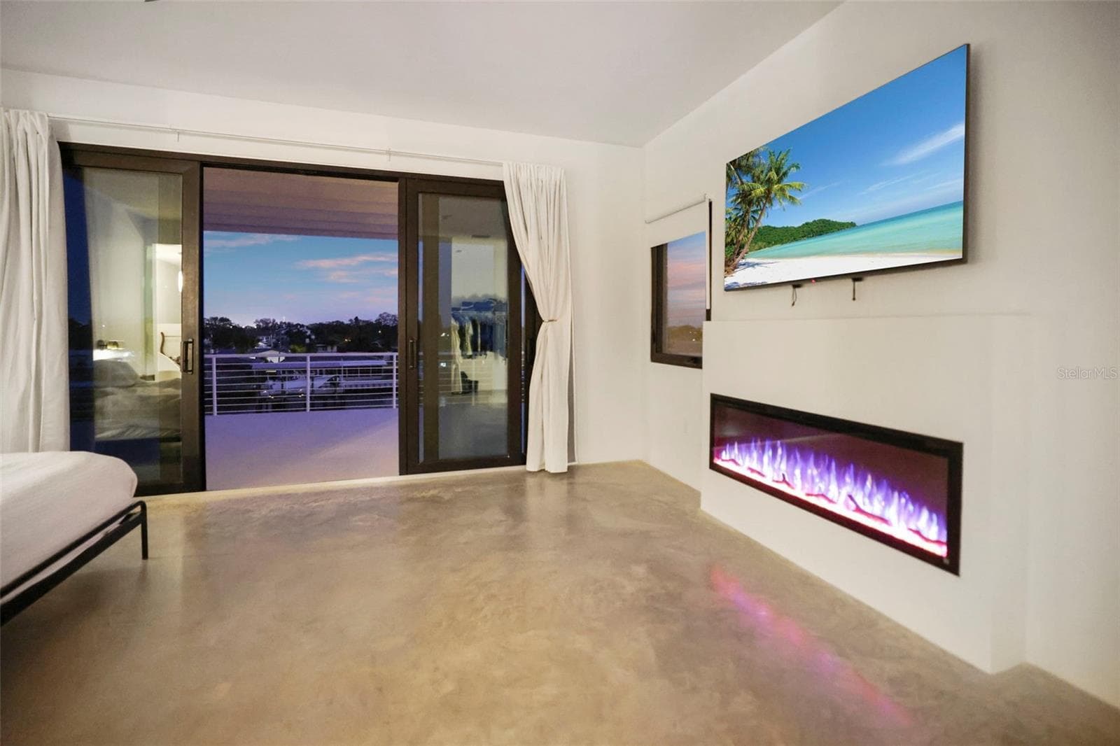 Single Family Residence at 521 BAYWOOD DR S, DUNEDIN, photo 32 of 90