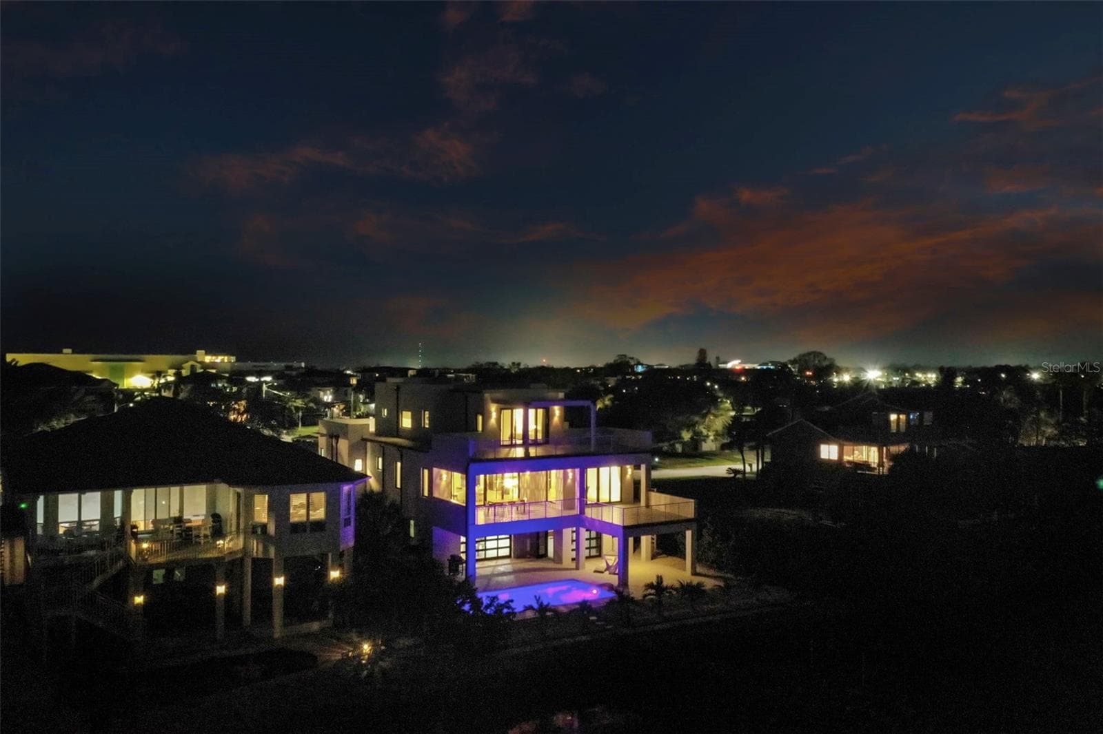 Single Family Residence at 521 BAYWOOD DR S, DUNEDIN, photo 63 of 90
