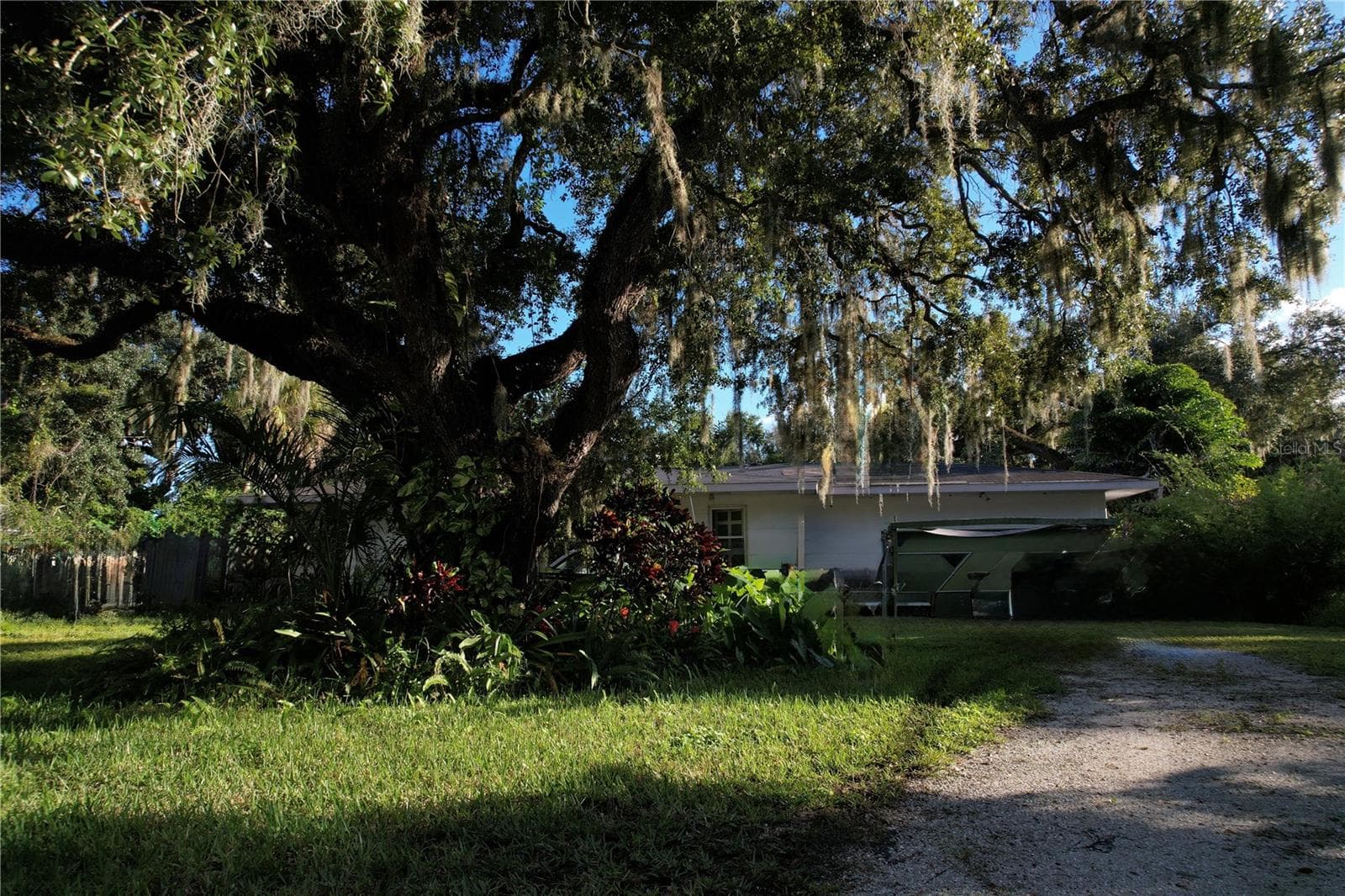 Single Family Residence at 4050 FRUITVILLE RD, SARASOTA, photo 8 of 13