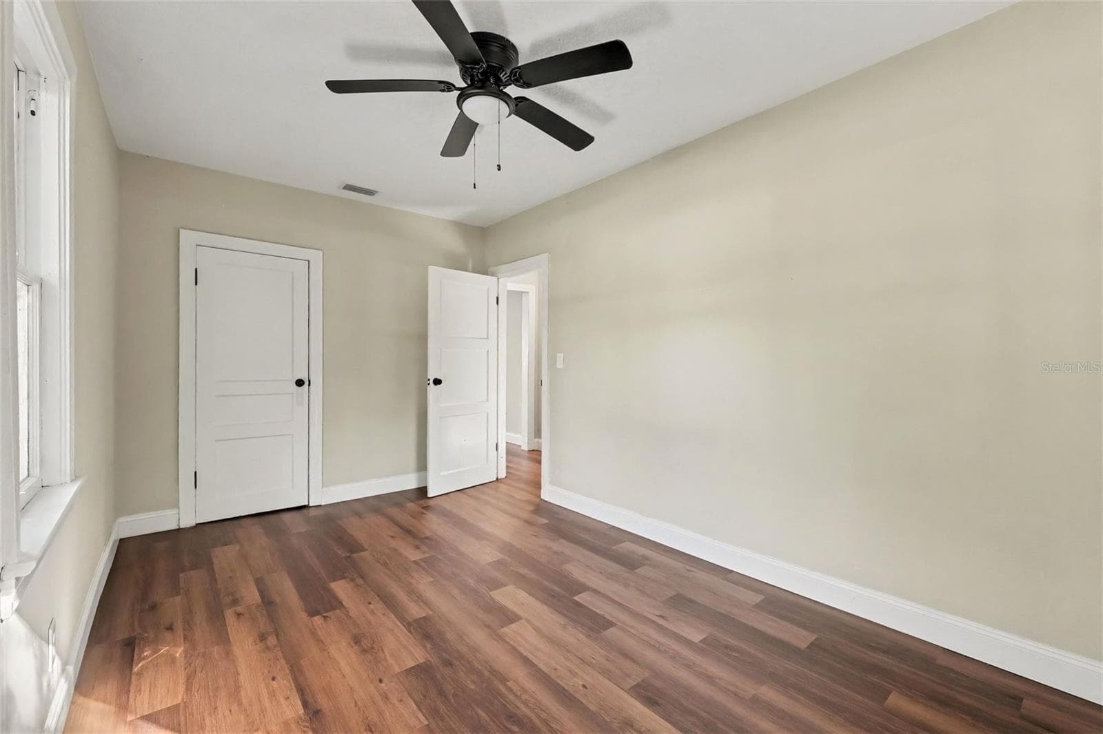 Single Family Residence at 3022 COMMONWEALTH AVE, JACKSONVILLE, photo 18 of 29