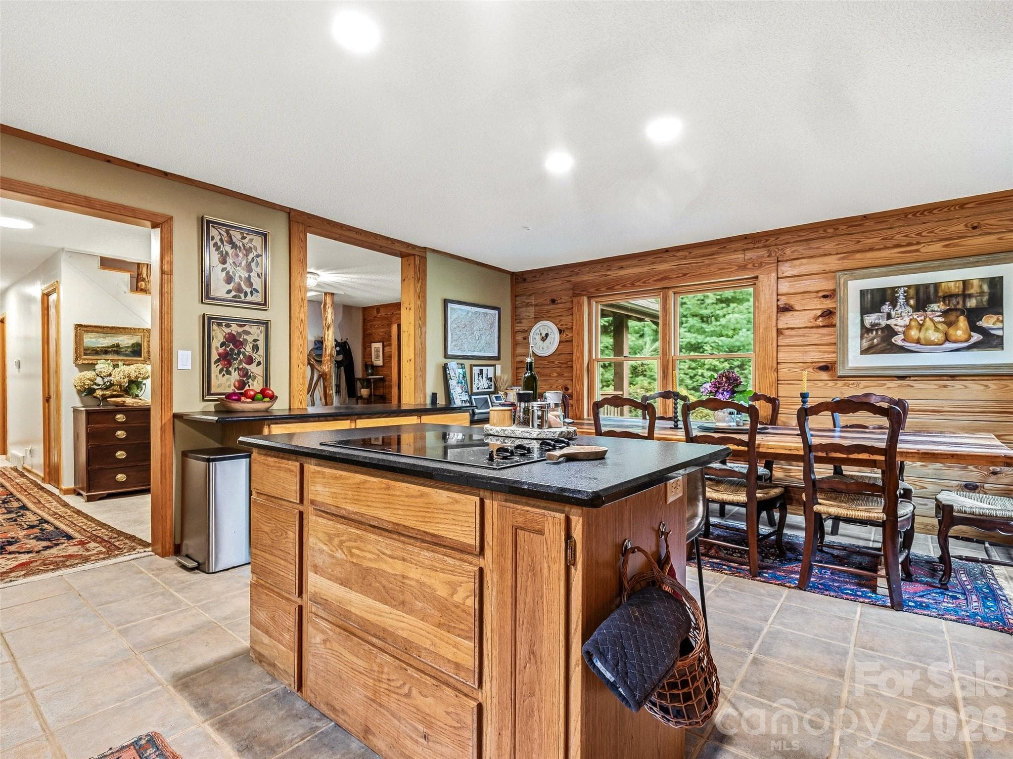 Single Family Residence at 280 Laurel Creek, Cedar Mountain, photo 9 of 48