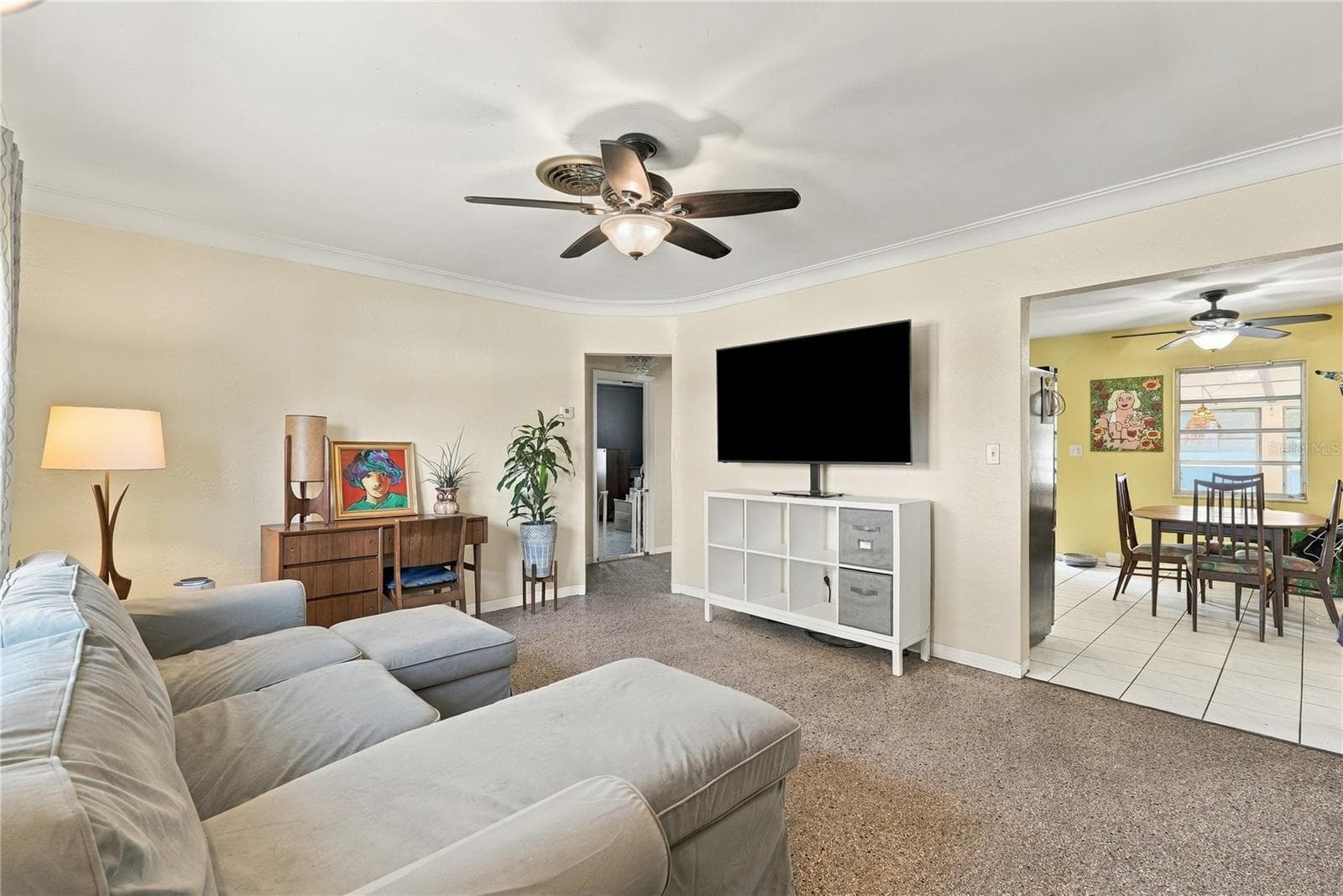 Living room - 3600 YARDLEY AVE N, ST PETERSBURG