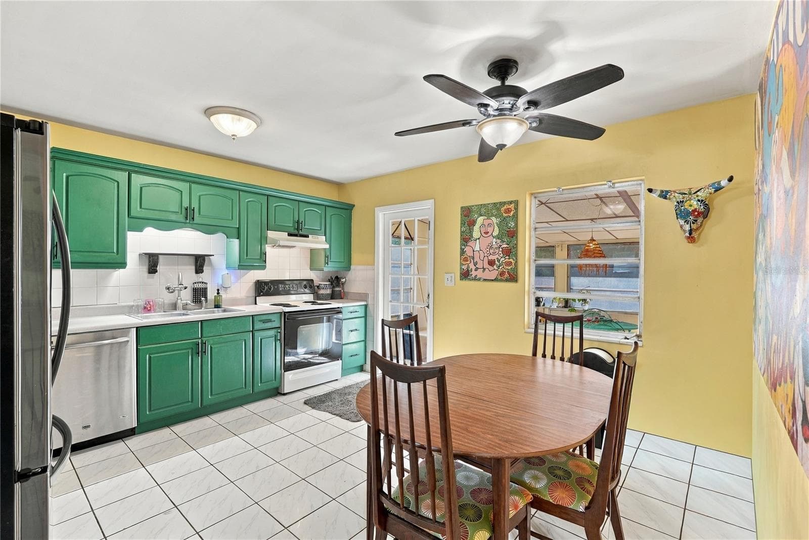 Kitchen - 3600 YARDLEY AVE N, ST PETERSBURG
