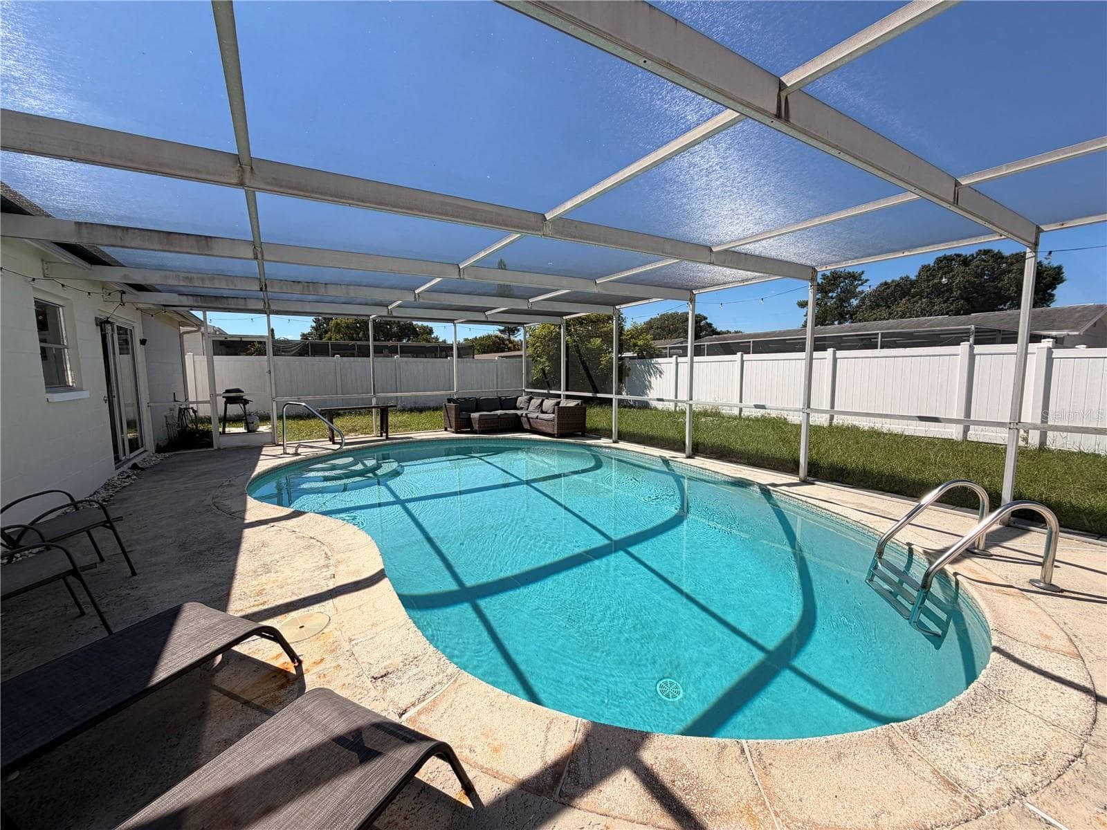Single Family Residence at 9331 BARRINGTON LN, PORT RICHEY, photo 3 of 13