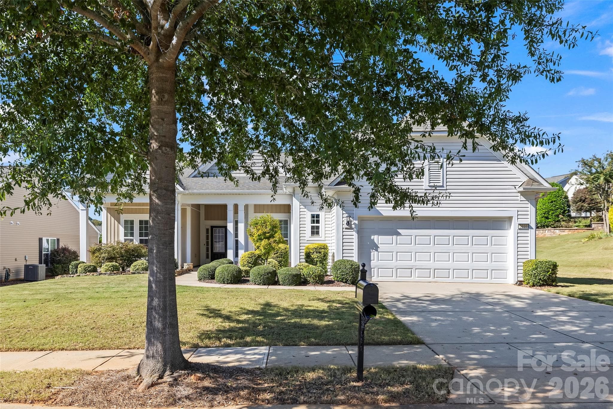 Single Family Residence at 2010 Bronze Leaf Drive, Indian Land, photo 3 of 48
