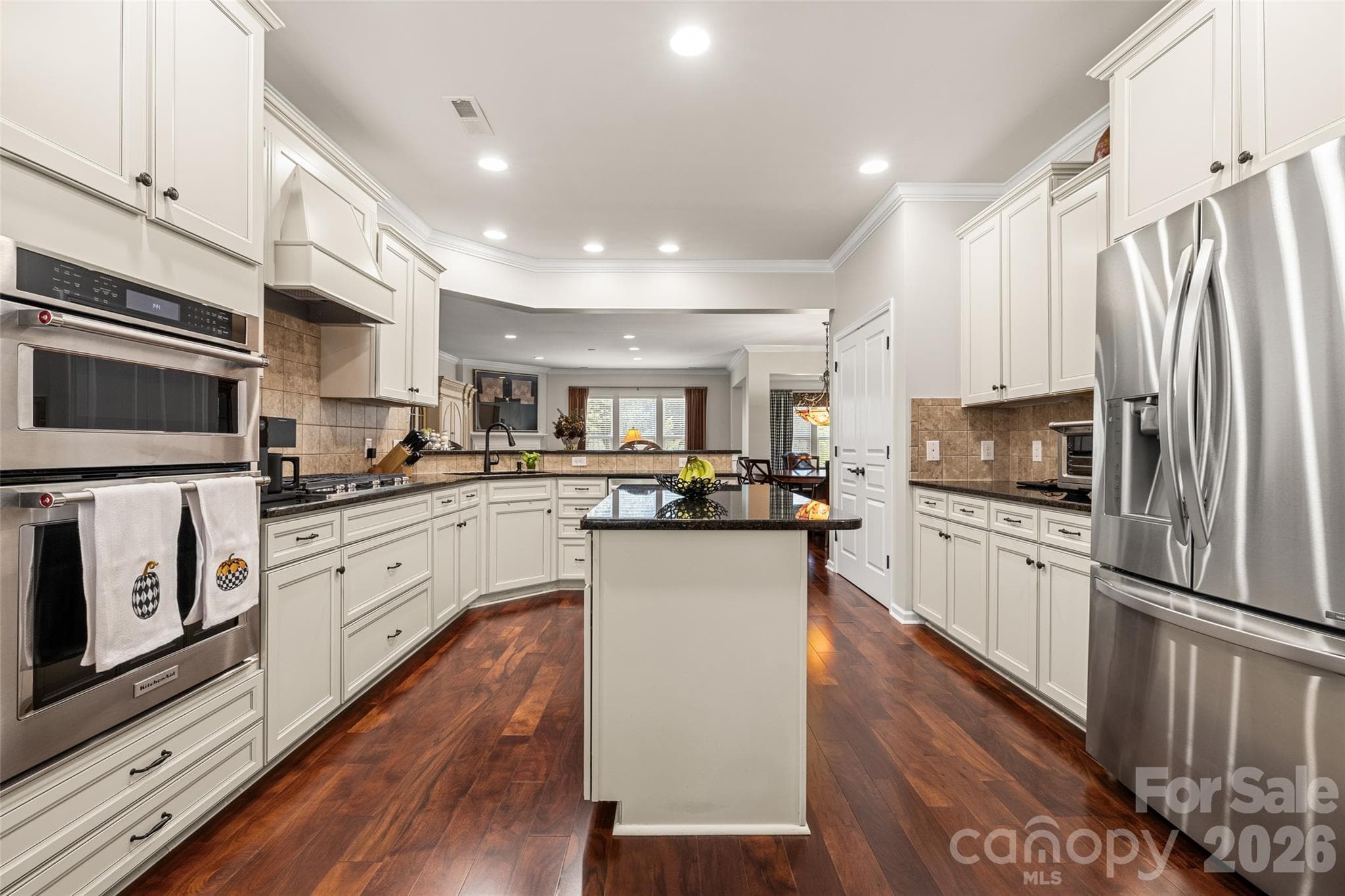 Single Family Residence at 2010 Bronze Leaf Drive, Indian Land, photo 9 of 48