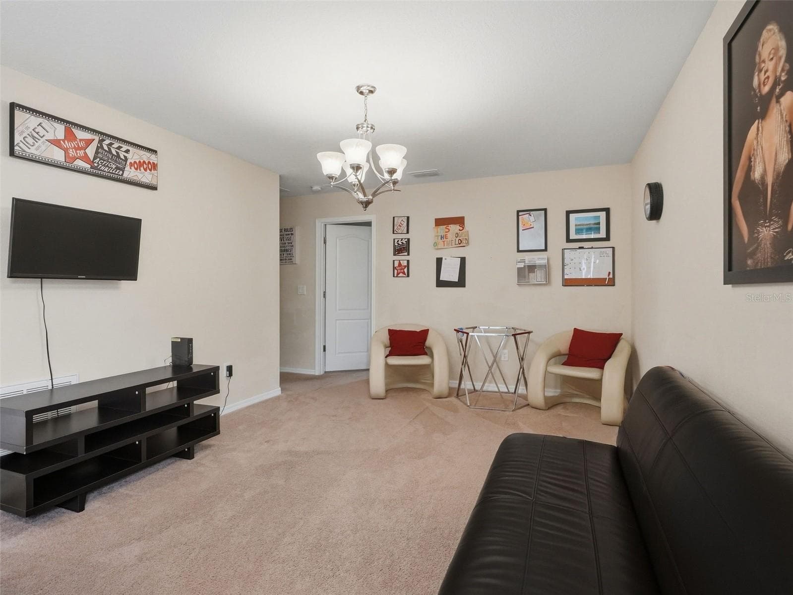 Single Family Residence at 13808 CRATER CIR, HUDSON, photo 12 of 36