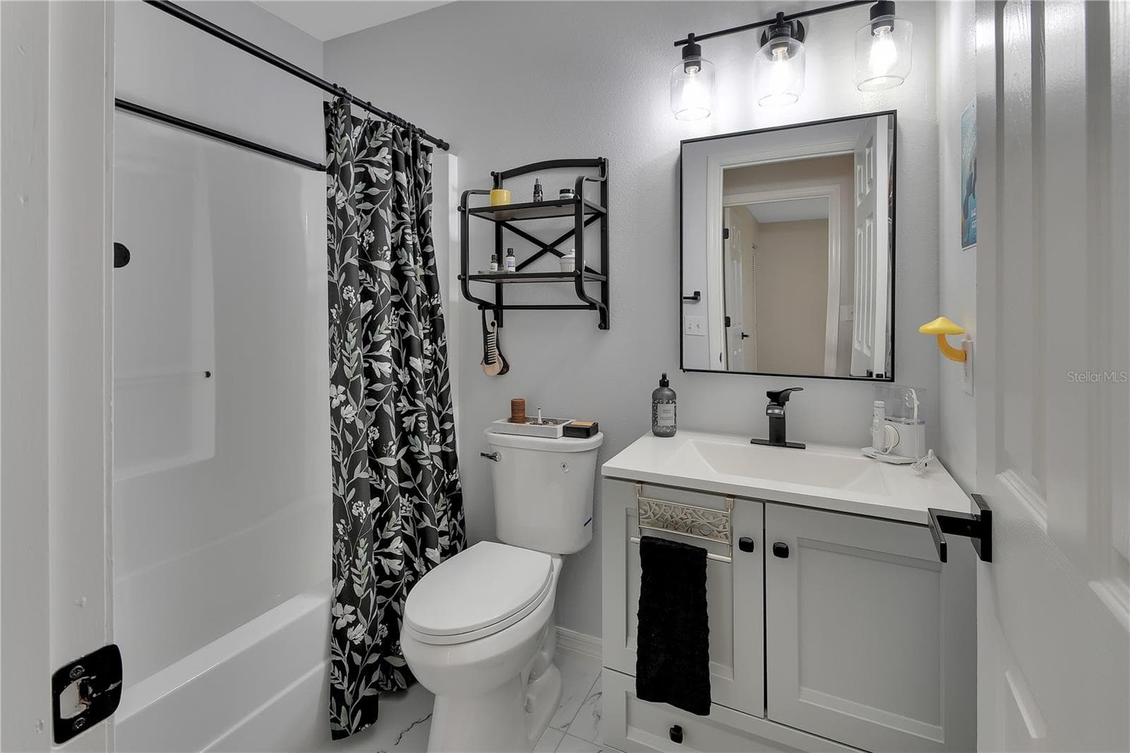 Single Family Residence at 840 HADDEN LN, DELTONA, photo 18 of 33