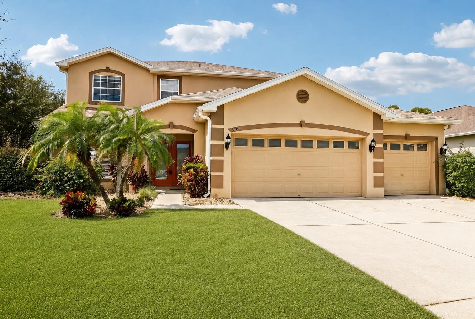 Single Family Residence at 5903 CAPE LOOP, LAND O LAKES, photo 2 of 57