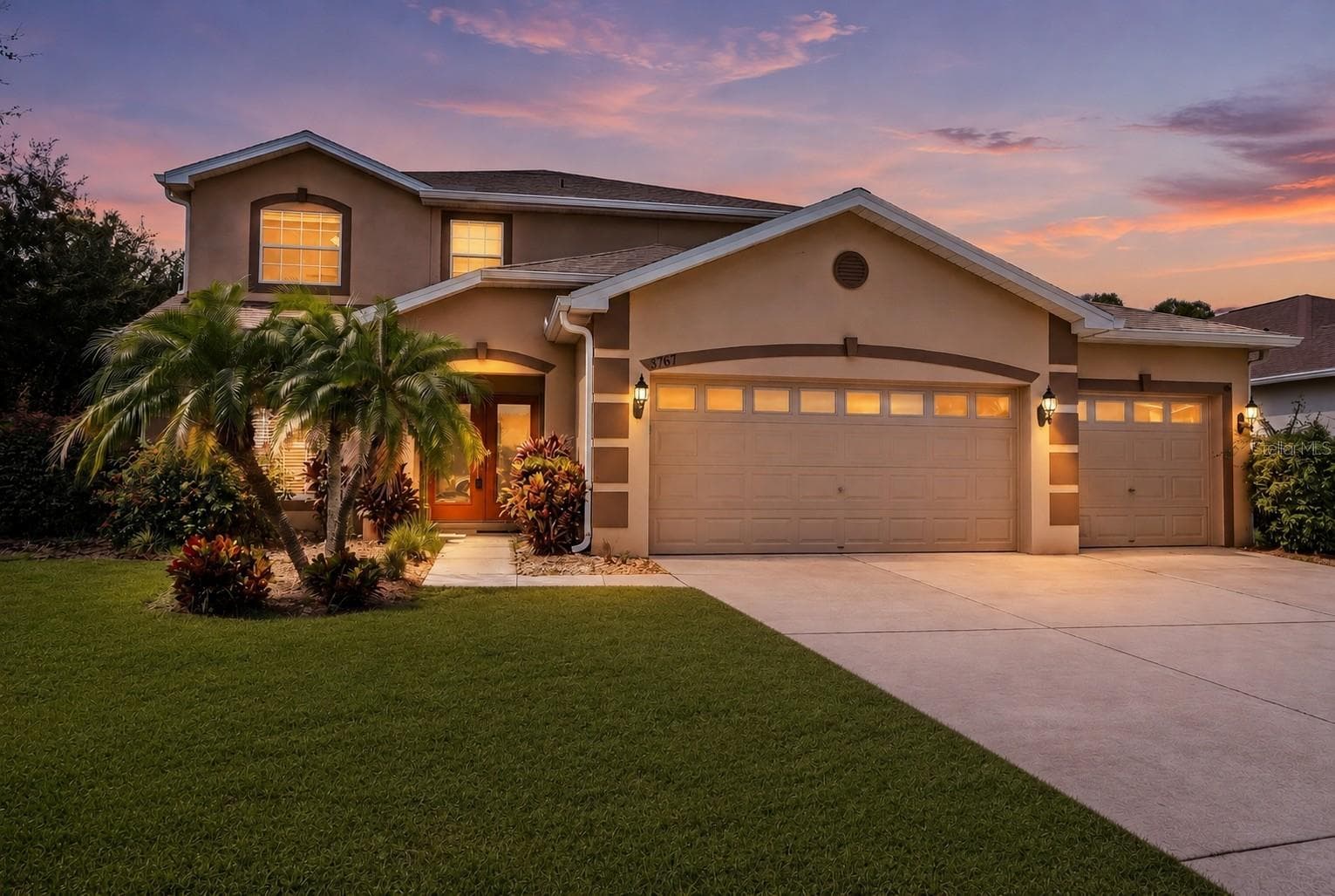 Single Family Residence at 5903 CAPE LOOP, LAND O LAKES, photo 4 of 57