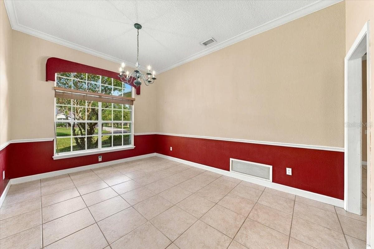 Single Family Residence at 24 KEEBLE AVE, DEBARY, photo 9 of 65