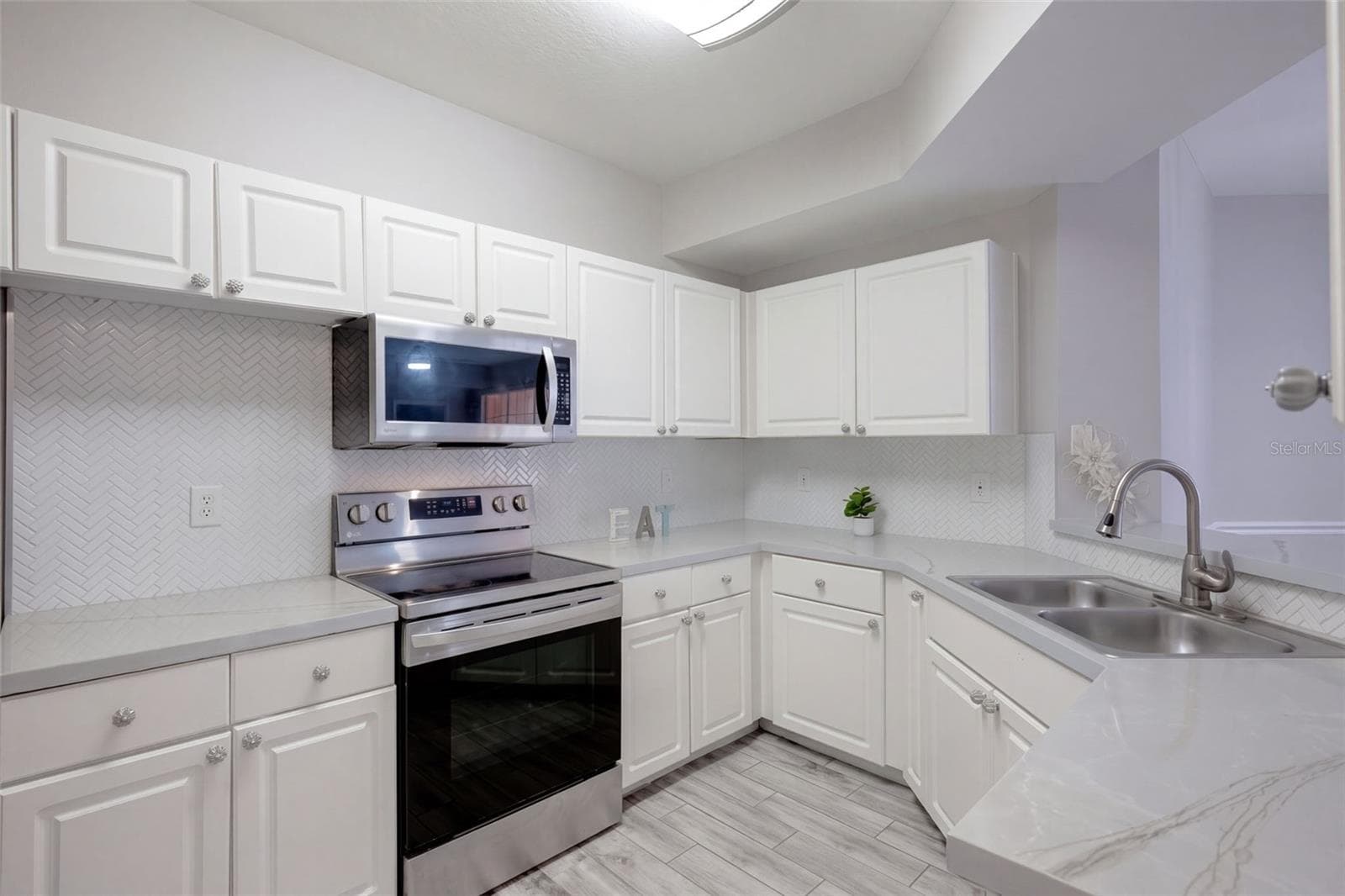 Condominium at 5530 METROWEST BLVD #203, ORLANDO, photo 15 of 44