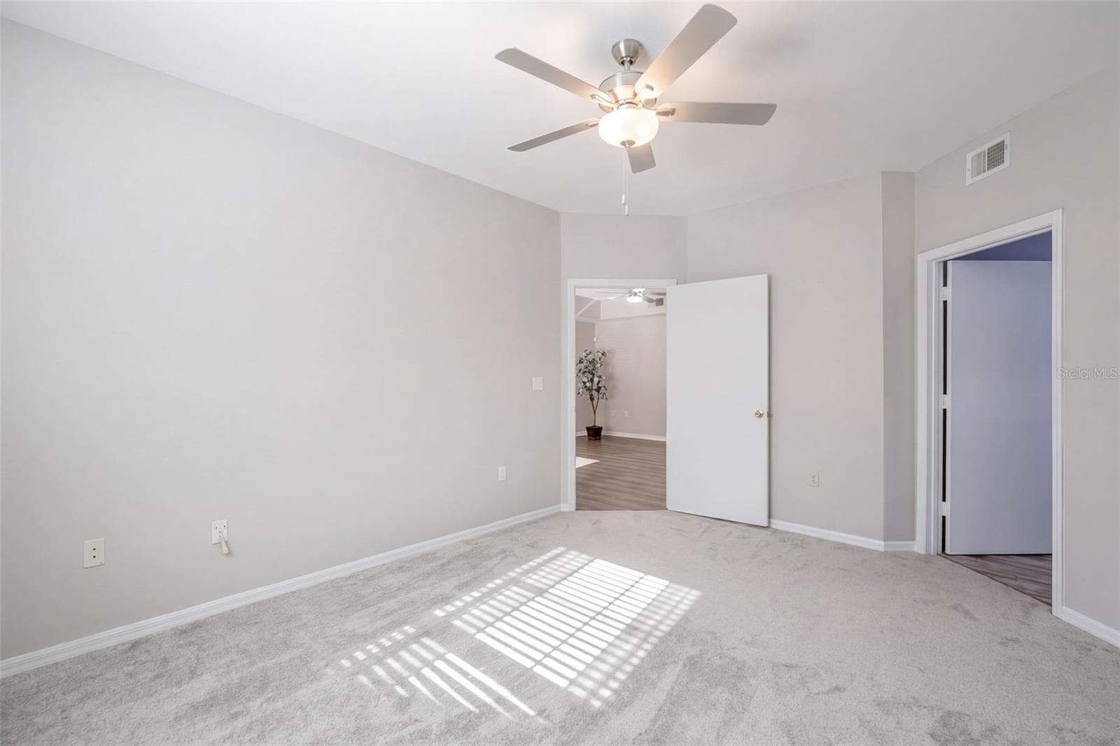 Condominium at 5530 METROWEST BLVD #203, ORLANDO, photo 27 of 44