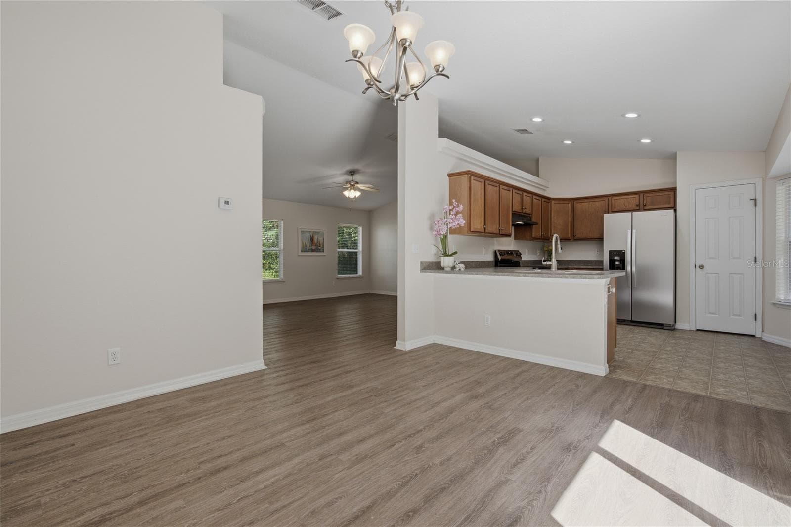 Single Family Residence at 23 REDWOOD RUN CRSE, OCALA, photo 11 of 44