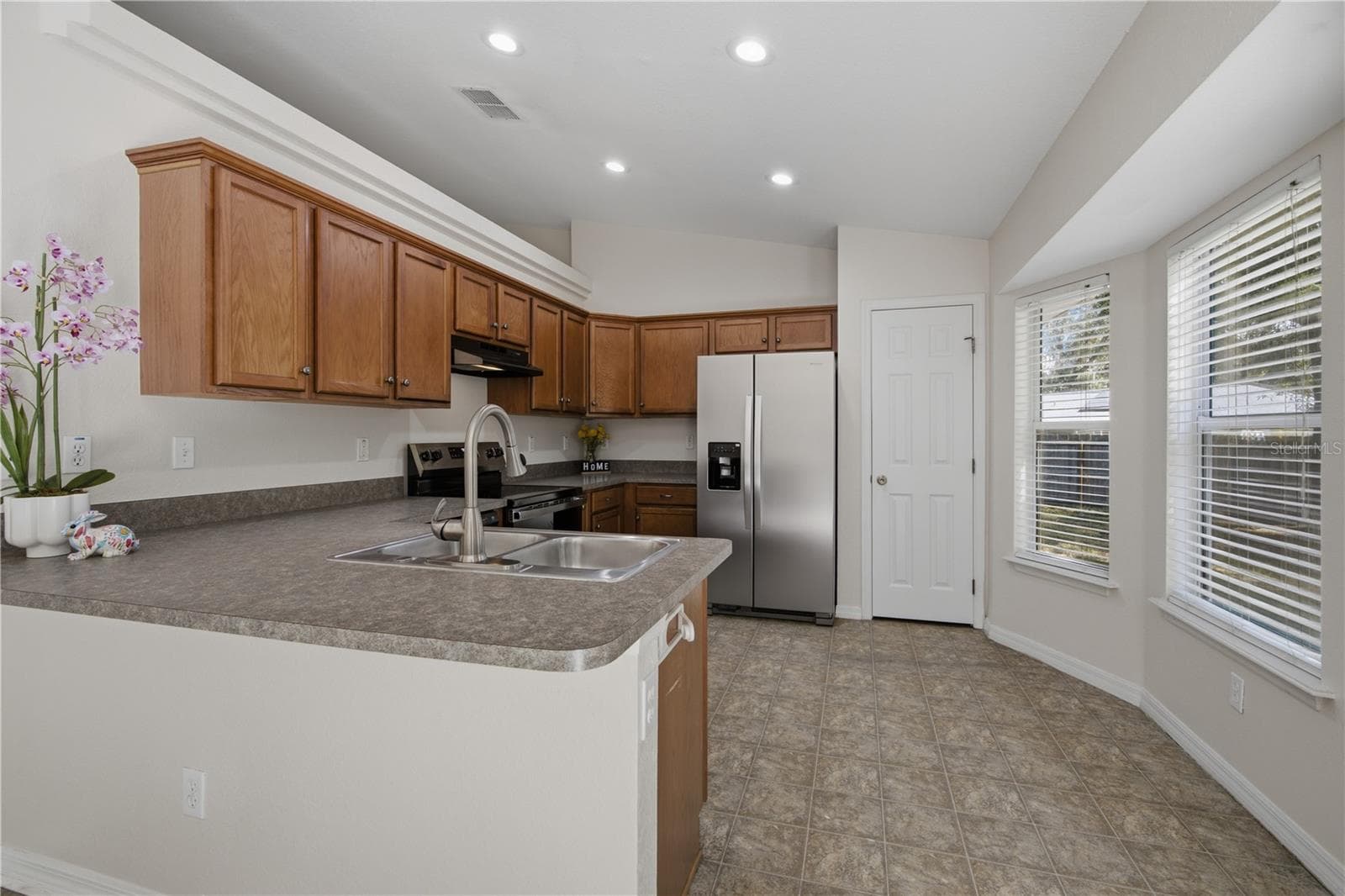 Single Family Residence at 23 REDWOOD RUN CRSE, OCALA, photo 12 of 44