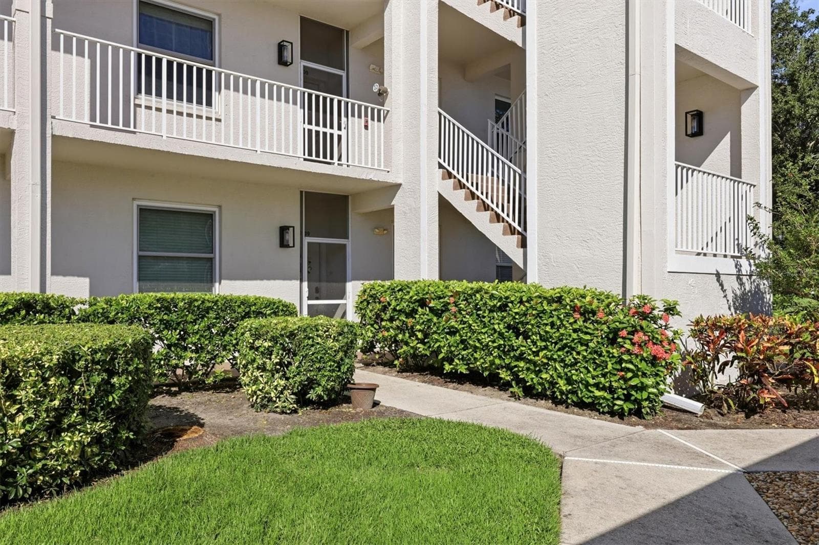 Condominium at 8750 OLDE HICKORY AVE #9209, SARASOTA, photo 4 of 64