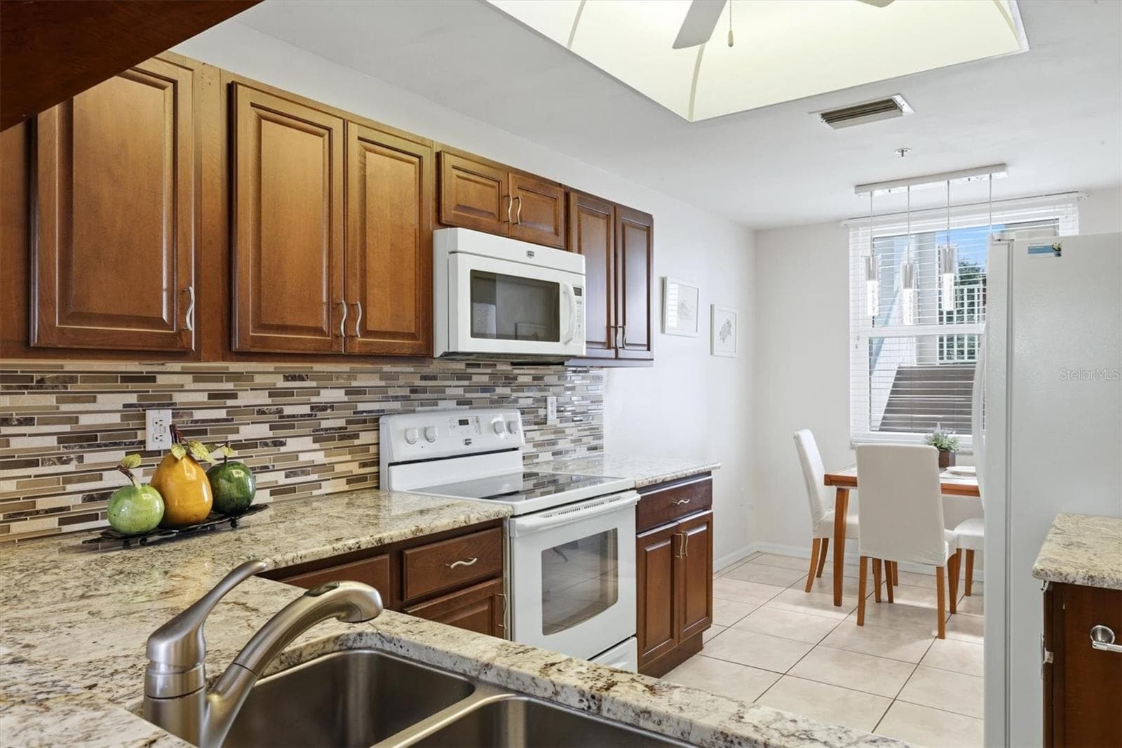Condominium at 8750 OLDE HICKORY AVE #9209, SARASOTA, photo 14 of 64