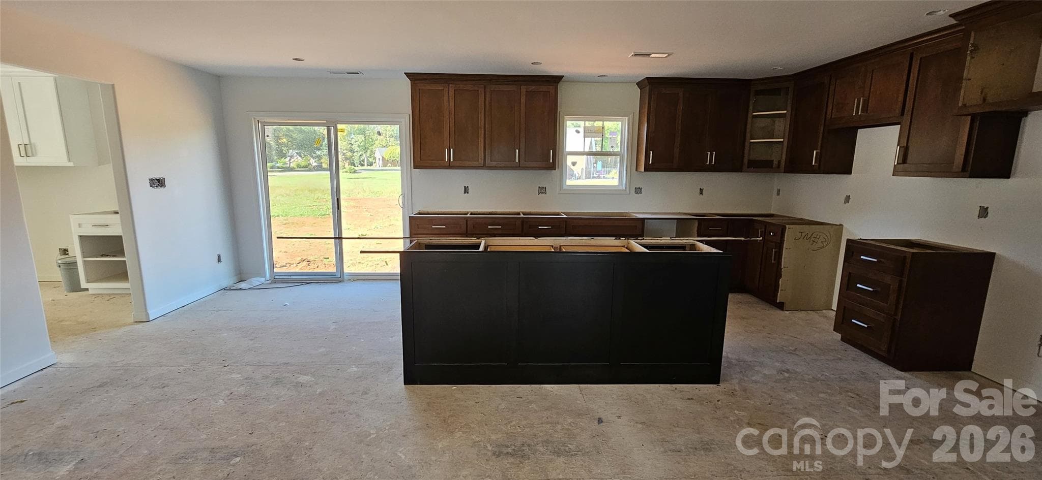 kitchen/dining room from living room - 3684 Woodgreen Drive, Lincolnton