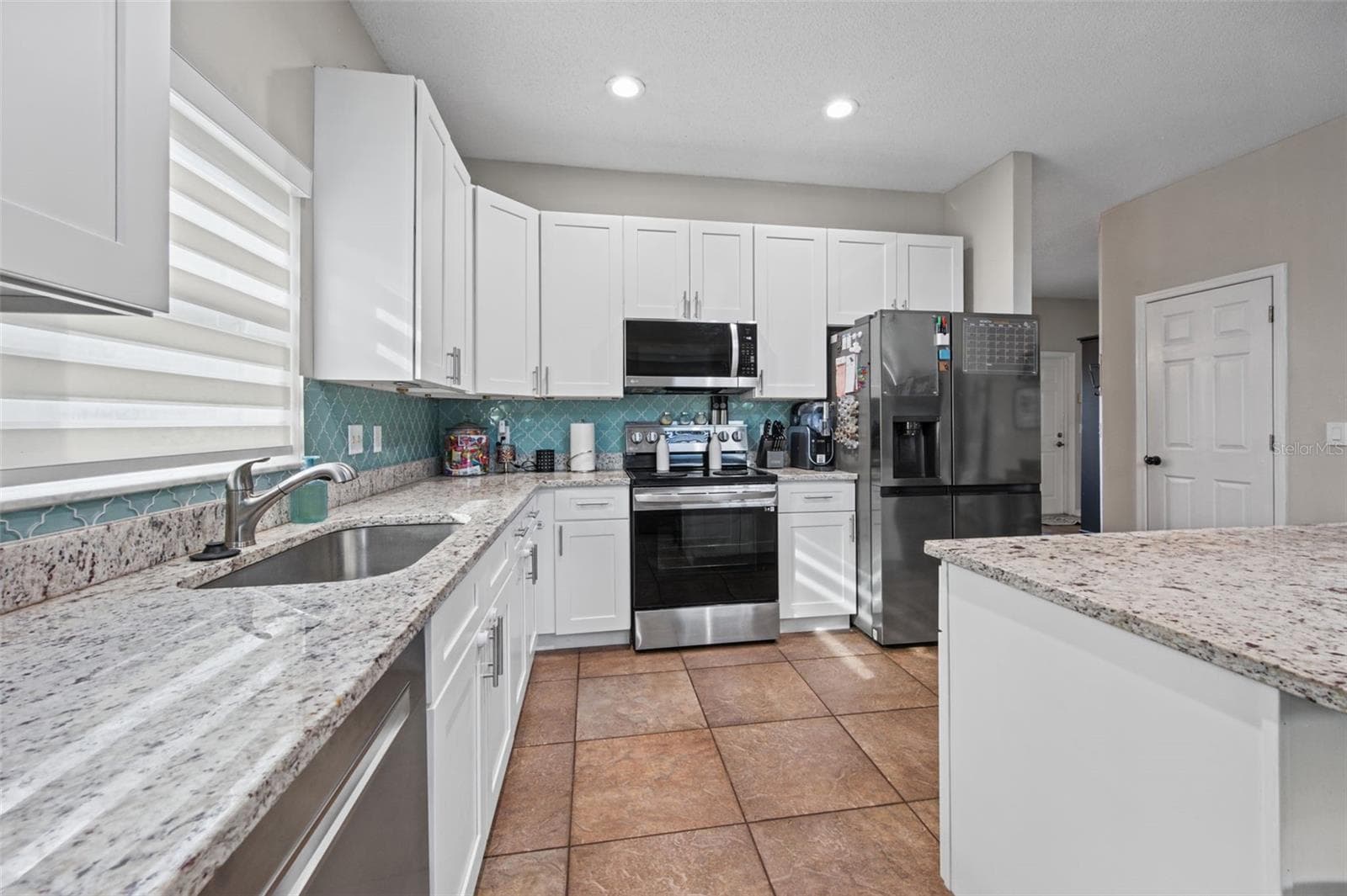 Single Family Residence at 12217 GRECO DR, ORLANDO, photo 2 of 72