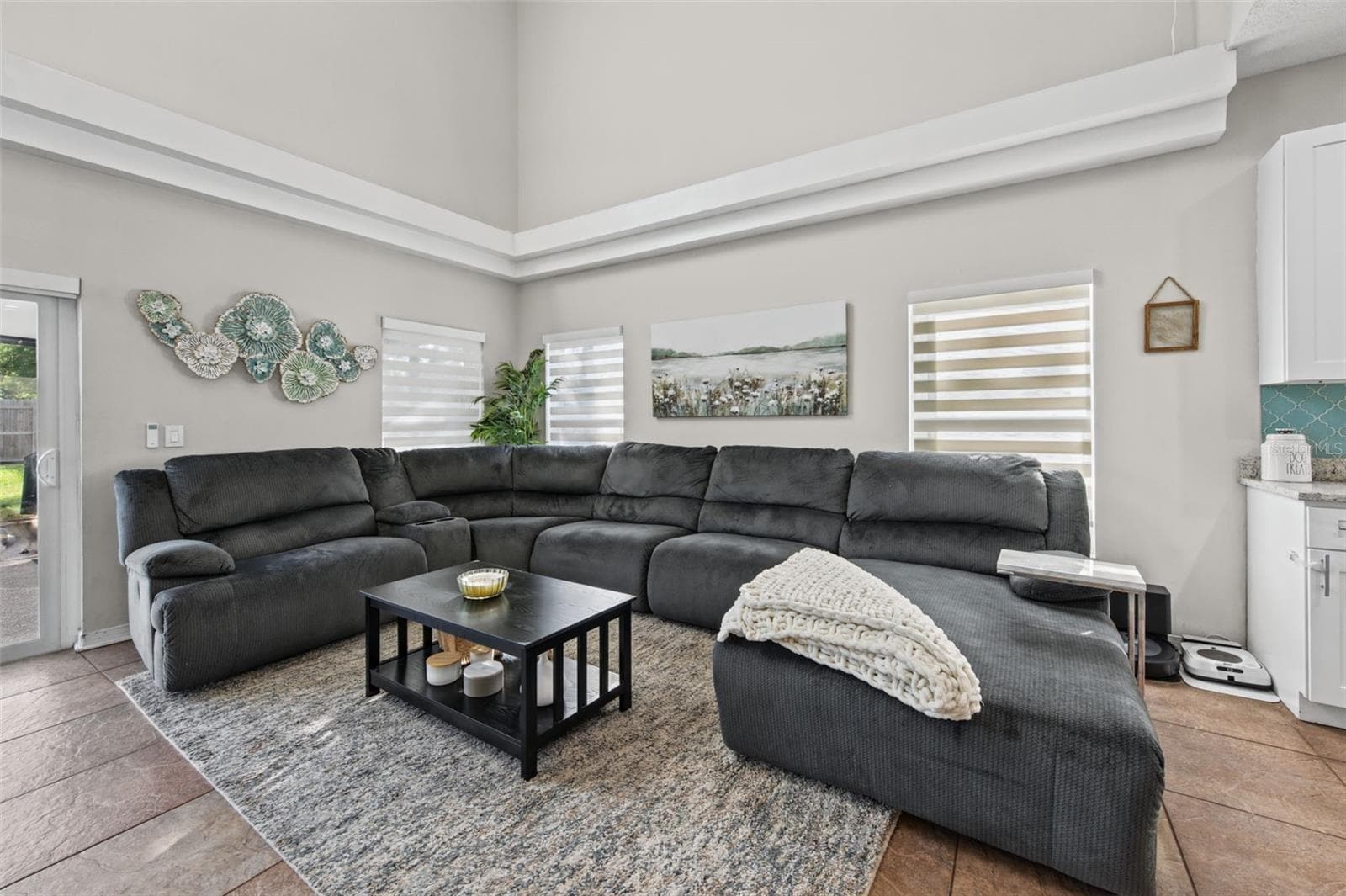 Single Family Residence at 12217 GRECO DR, ORLANDO, photo 3 of 72