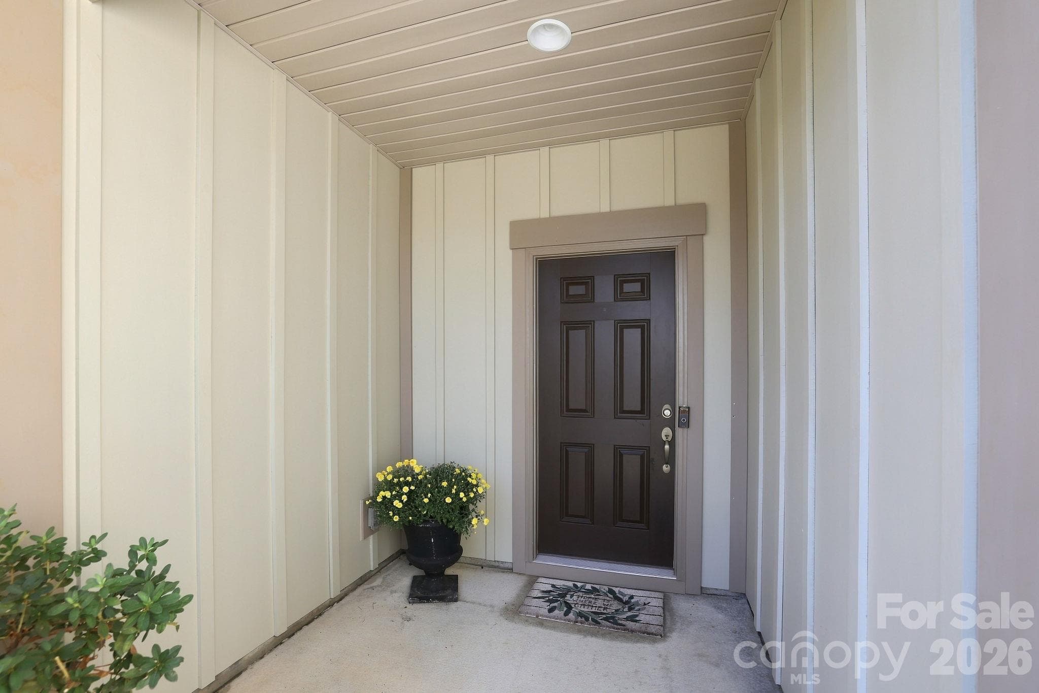 Single Family Residence at 349 Harvest Valley Lane, Fort Mill, photo 2 of 47
