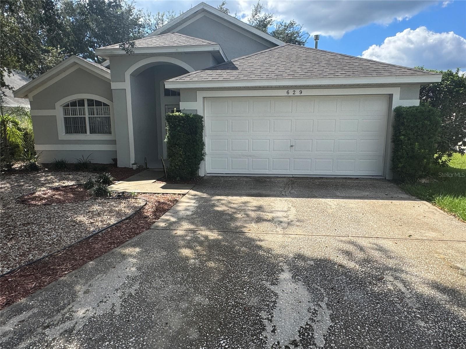629 GARBERIA DR