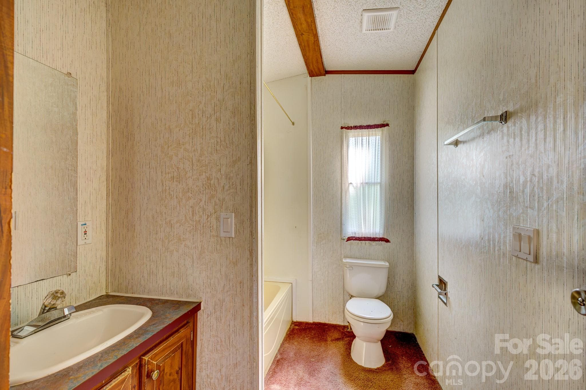 Single Family Residence at 226 Whitesides Road, Bessemer City, photo 11 of 16
